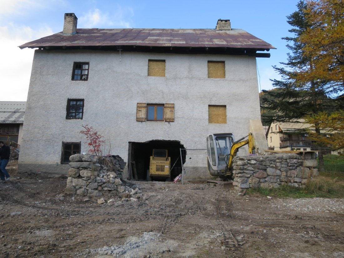 Rénovation de la ferme bloc traditionnelle du Queyras
